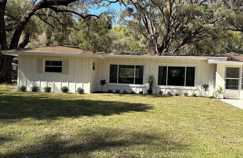 Dunnellon House | Camp Collop on the Rainbow River
