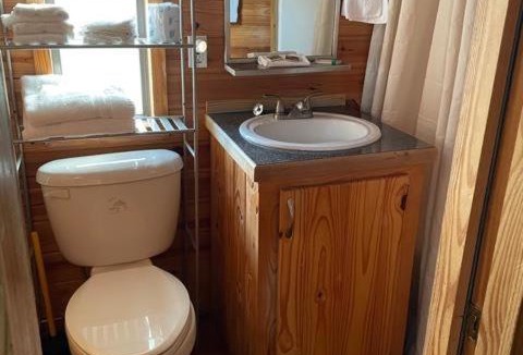 Homosassa House | Camp N Water Outdoor Resort