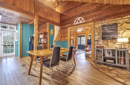 Ellijay Cabin | Camp VIbes: Private Creek, 4 Acres, Nat'l Forest