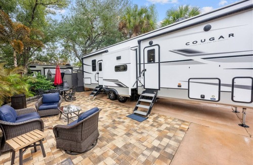 River Ranch House | Camper/Rv in Lake Wales 2 Bedrooms. 3 Beds. 2 bath