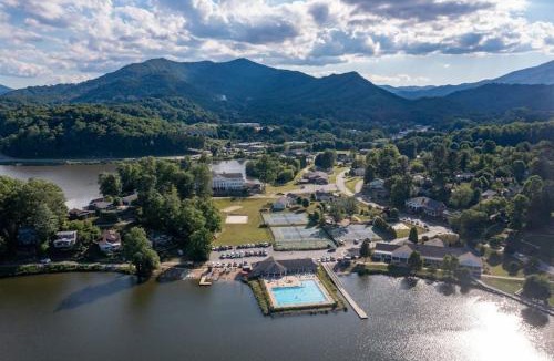 Waynesville House | Campground Cabin
