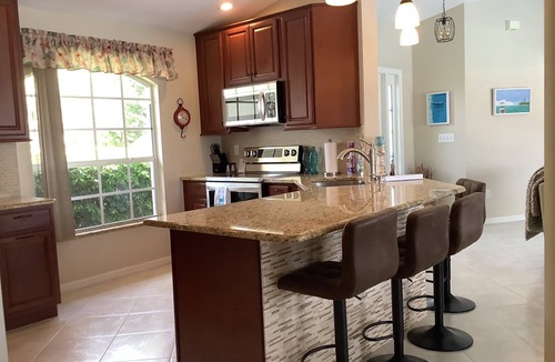 Pelican House | Canal, Dock, BEST LOCATION IN CAPE, 3 BR 2 BA CANAL HOME, FISH FROM THE DOCK
