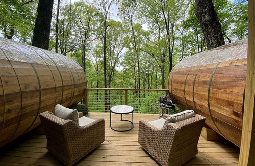 Lupton City Cabin | Canopy Treehouse - Glamp Design with Amazing Views, Wildwood, GA