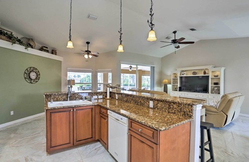 Pelican House | Cape Coral Abode - Near Sun Splash Park & Beach!