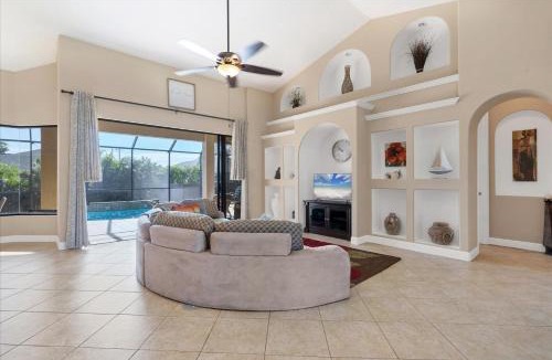 Burnt Store House | Cape Coral Villa 1001: Private Pool Tranquil Stay