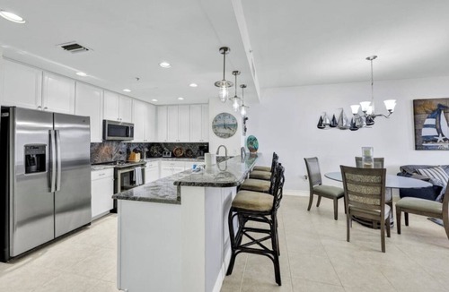 Cape Harbour Condo | Cape Harbour 12th floor condo! 'Low Season' Rates start at 950/week!