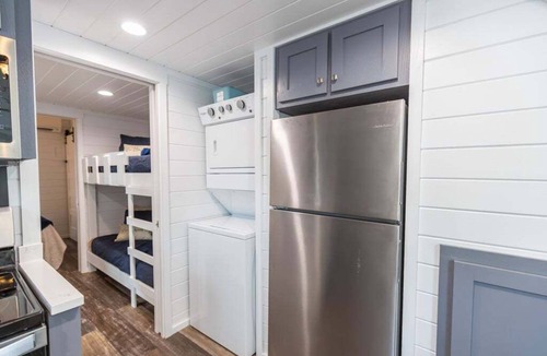 Dover House | Captain's Quarters