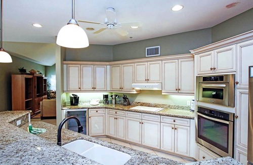 Captiva House | Captiva Breeze Pool Home near beach