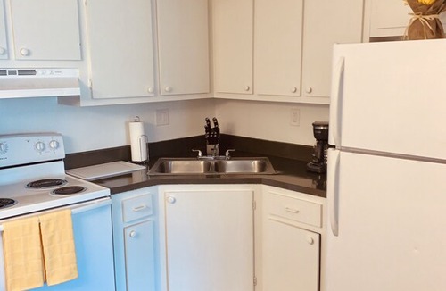 Oakland Park Apartment | Captivating Apartment in Fort Lauderdale 22