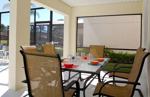 Lake Wilson Preserve House | CARDINAL'S HIDEAWAY: 4 bed/4bath secluded lake view disney home
