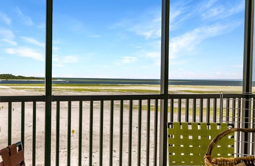 South Island Apartment | Carlos Pointe 233, 2 Bedrooms, Sleeps 4, Gulf Front, Elevator, Heated Pool