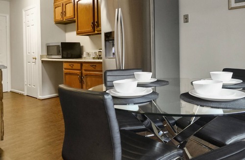 White Oak House | Carriage Guest House