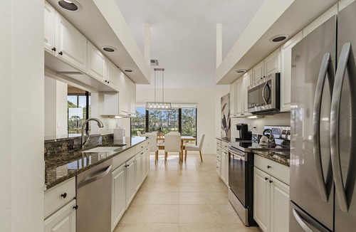 Bonita Bay House | Carriage House in Bonita Bay - 7 min from beach!