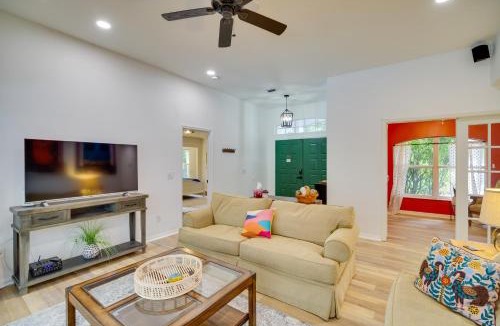 Sebastian Highlands House | Casa Blanco Escape with Fire Pit in Sebastian!