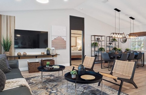 Palm Harbor House | Casa Canal Waterfront Heated Pool & Spa Retreat