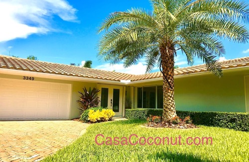 East Fort Lauderdale House | CASA COCONUT! Walk to the BEACH & Lauderdale-By-The-Sea! Resort Style Home!