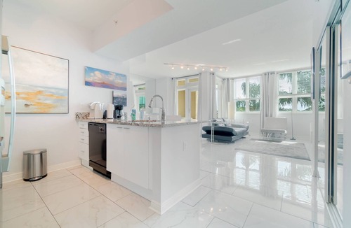 Boynton Beach Condo | Casa Costa Spring & Summer Fun 10% off