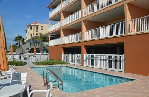 Indian Rocks Beach Apartment | Casa de Playa 207
