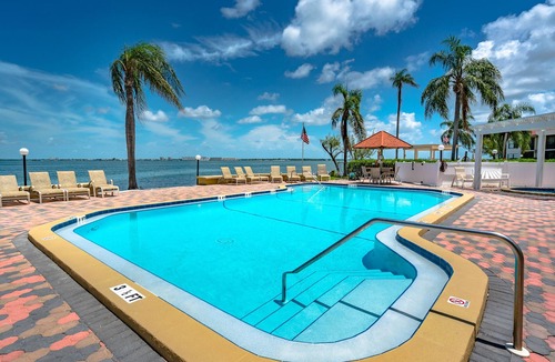 Casa del Mar Condo | Casa Del Mar G-608 | Waterfront Condo with Bay Views + Resort Pool