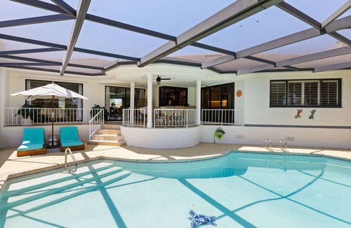 Beachview Country Club Estates House | Casa Del Mar- Gorgeous Villa with Heated Pool