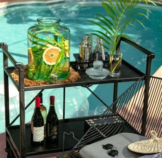 Downtown Fort Lauderdale House | Casa del Ojo - 3 King beds - Sun-soaked pool