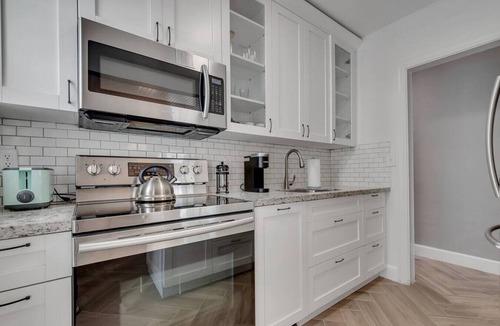 South Miami House | Casa Del Sol 3 Bed 1 Bath w/Tropical Garden 6711