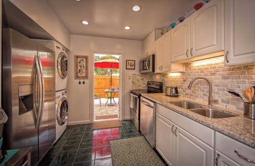 Safety Harbor House | Casa del Tren - Rare Availability + Serious Fun!