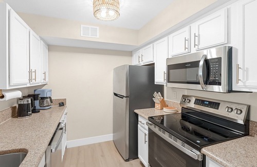Indian Bayou Condo | Casa Palma | Modern Coastal Retreat