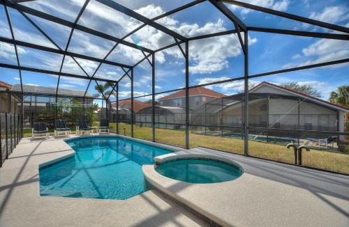 Solana House | Casa Sevilla - 4 BD - Sleeps 8 - Pool Spa - Disney