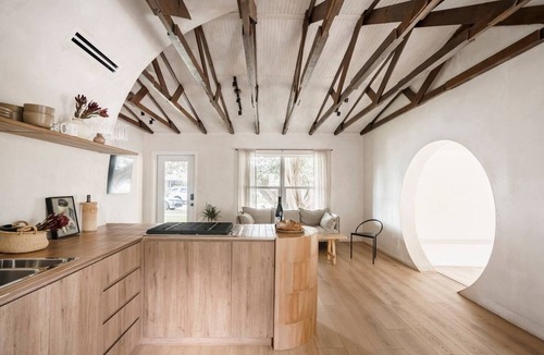 Croissant Park House | Casa Terra Lumi @ lumicollection