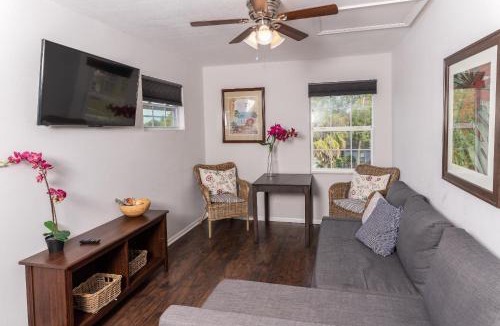 Bayview House | CASA TRANQUILA - WHOLE 4 bed 3.5 bath house