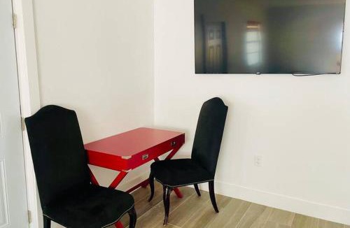 Wynwood Art District House | Casa Wynwood 4BR 2BTH