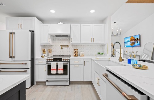 Delray Beach House | Casita Delray Oasis: 4BR with Pool, BBQ, Firepit, Pool Table