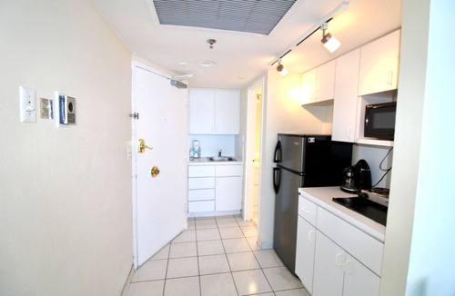 Mid Beach Condo | Castle 1033 Ocean view studio, Pool and Beach Access, FREE Parking, Tennis and more!
