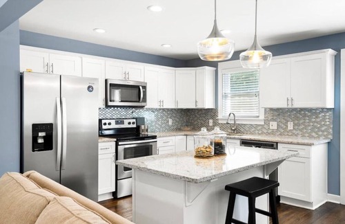 Candler-McAfee House | Castlegate Getaway