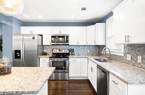 Candler-McAfee House | Castlegate Getaway