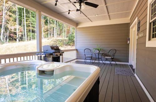 Skyland House | Cedar Cottage Private Hot Tub Spotless