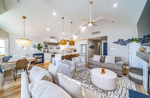 North End Condo | Celebrity Hangout Luxury Full Ocean View/Sleeps 11