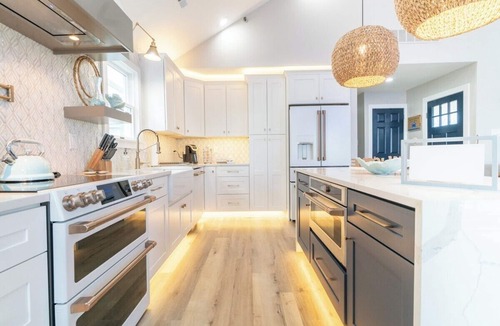 North End Condo | Celebrity Hangout Luxury Full Ocean View/Sleeps 11
