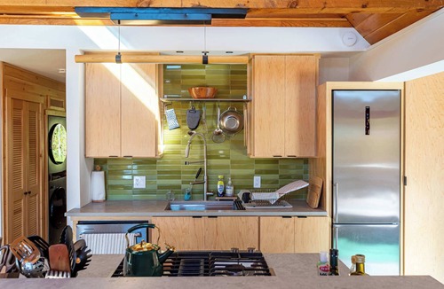 Schoharie House | Celestial Cabin - Mountain Views, Wraparound Deck