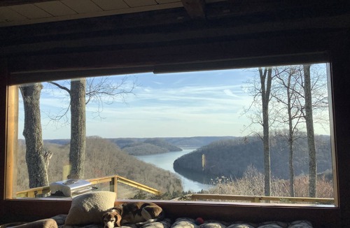 Smithville House | Center Hill Lake, Historic Log Cabin updated with amazing Lake/Mountain views!