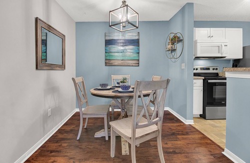 Mount Pleasant Apartment | Centrally located just a short distance to beach and downtown Charleston