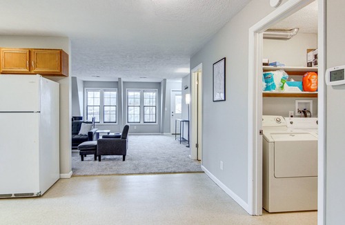 Mills River House | Centrally Located Mills River Townhome w/Fire Pit
