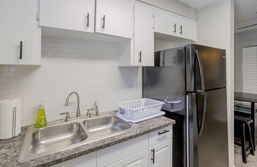 Historic Ybor House | Centro Ybor Duplex! Walk to 7th Ave! Unit E12th-B