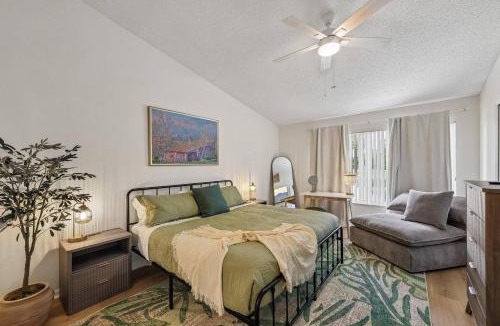 Sabal Harbour House | Chameleon Lagoon