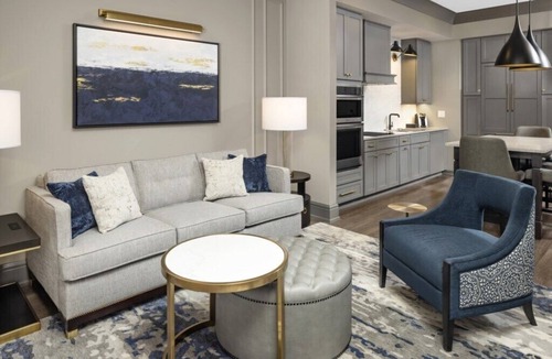 Ansonborough Condo | Charleston | Couples Historic Retreat | Gym + Downtown
