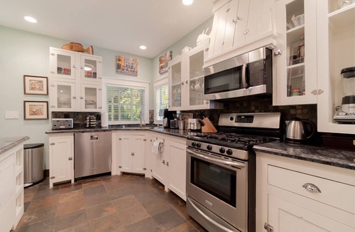Grandview Heights House | Charleston House, with pool and walk to Shops & Restaurants, Downtown, Kravis Center