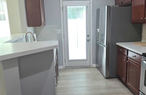 Brown Road House | Charlotte Executive 3BR Furnished Townhome Monthly Stay Near Airport