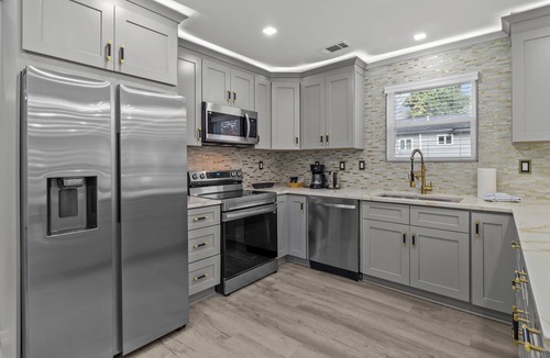 Charlotte House | Charlotte Retreat Luxury 4BR Heaven