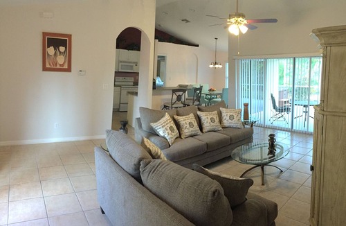 Pelican House | Charmer in the Heart of Cape Coral